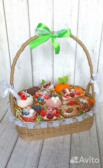 Корзина из мыла зелёная