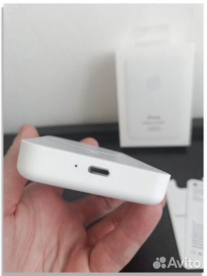 Беспроводная зарядка Magsafe battery pack 5000 mah