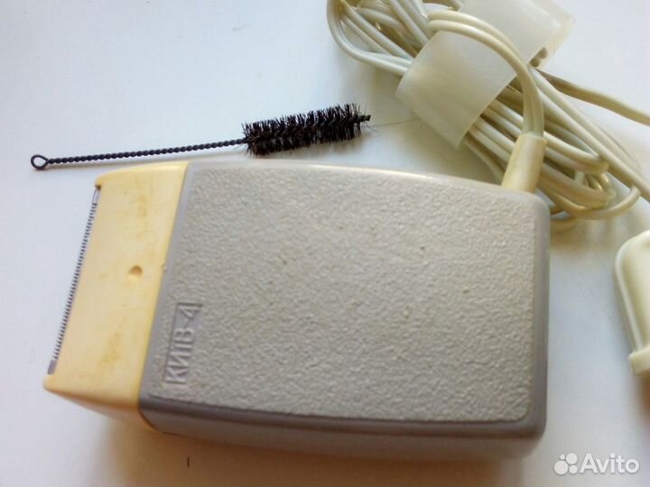 Электробритва Киев 4 карболит СССР ретро