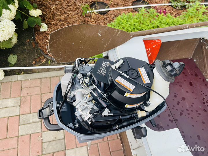 Мотор yamaha 4-х тактный и лодка 