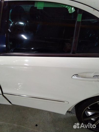 Двери Мерседеса