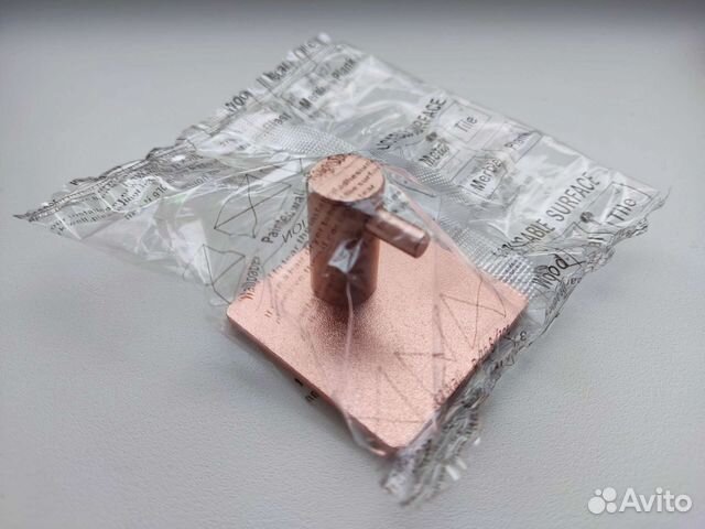 Крючки самоклеющиеся