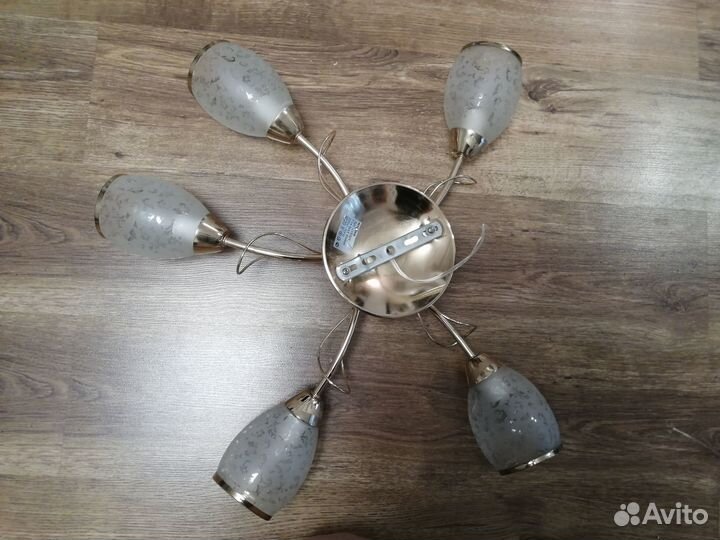 Люстра для зала, спальни