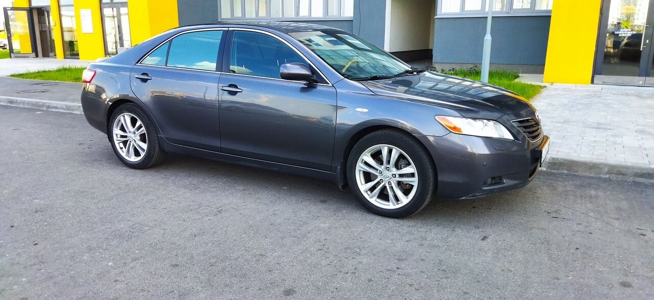 Toyota Camry: фото владельца