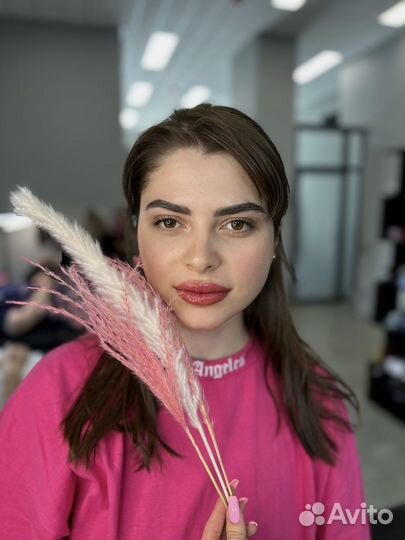 Перманентный макияж бровей, губ, бровей, татуаж