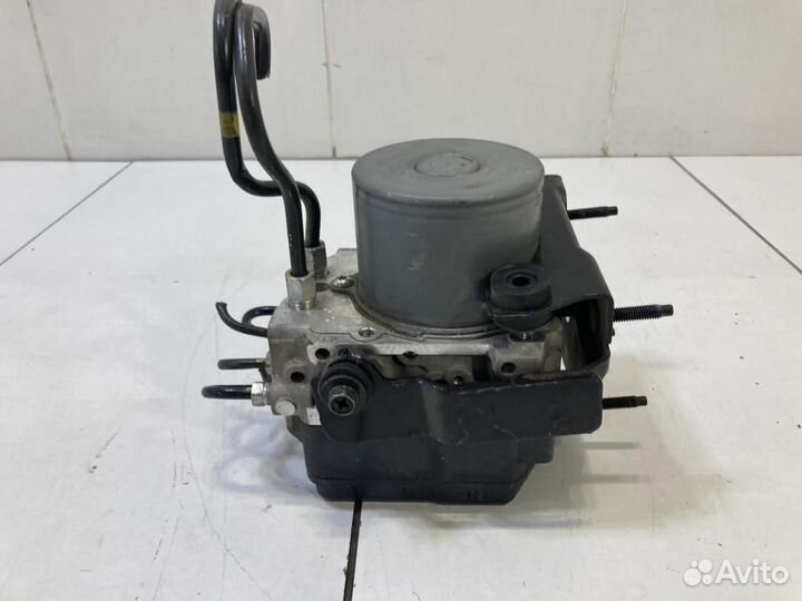 Блок ABS Infiniti Q50 V37