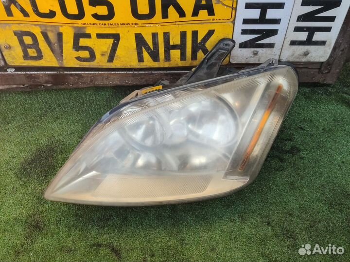 Передняя левая фара Ford C-Max