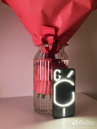 Nothing Phone 1, 8/256 ГБ