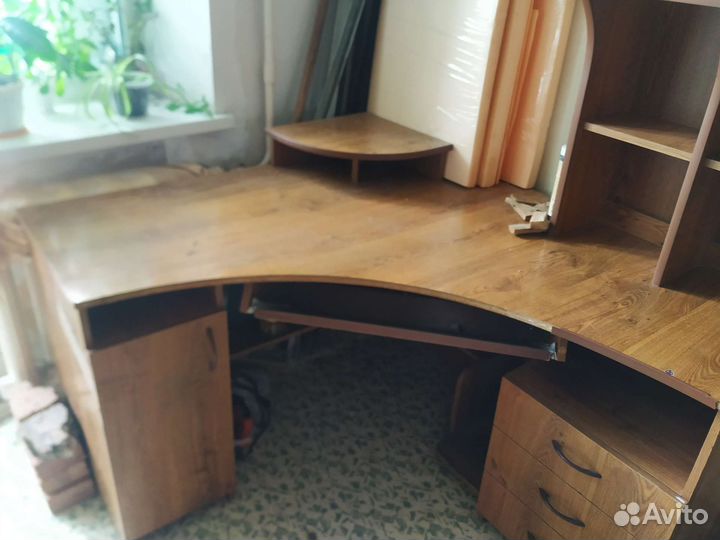 Компьютерный столик бу