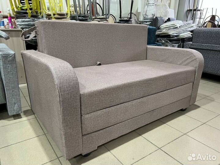 Диван чебурашка