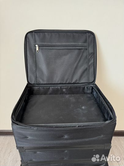 Чемодан на колесах