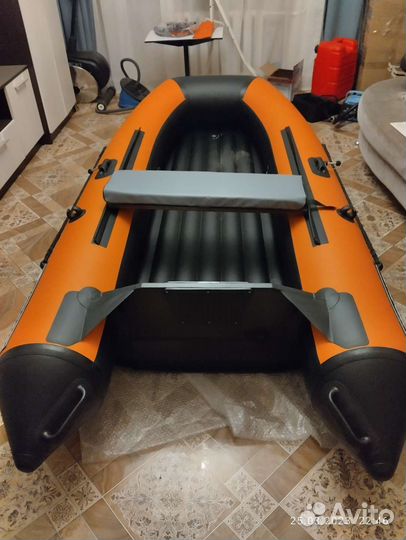 Лодка под мотор