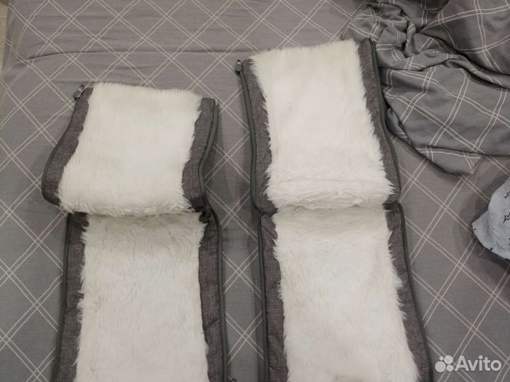 Варежки для санок