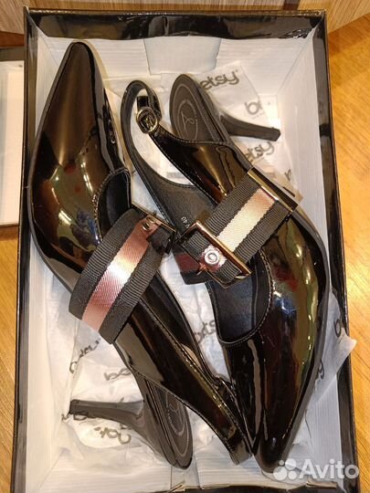 Туфли-слингбэки с открытой пяткой