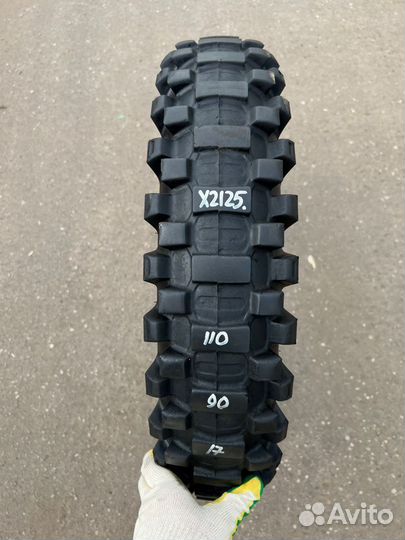 110/90 R17 pirelli scorpion mx extraj 2125x