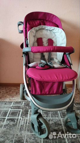 Прогулочная коляска