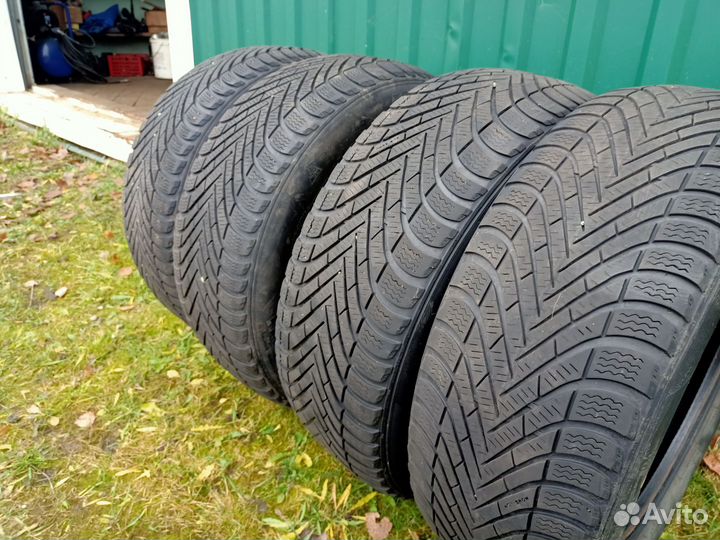 Pirelli Cinturato Winter 205/55 R16