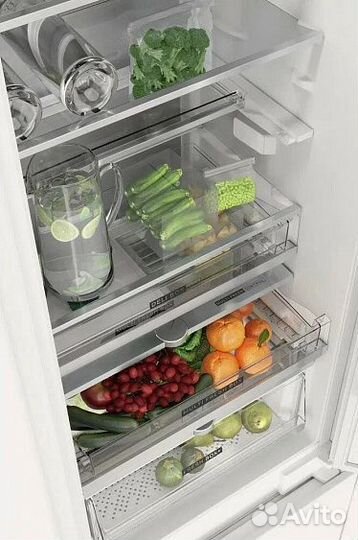 Холодильник whirlpool WHC 20T573 P