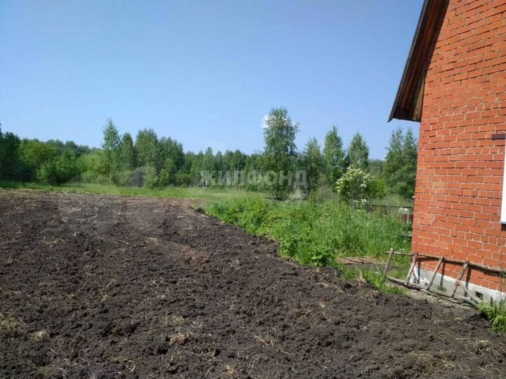 Дача 61 м² на участке 10 сот.