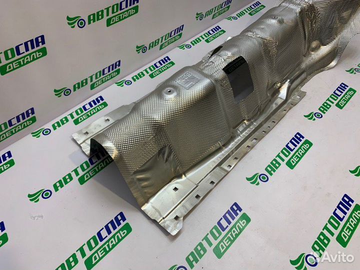 Изолятор тепловой передний Mazda Cx-30 кроссовер