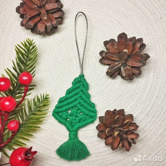 Елочные игрушки в технике макраме Комплект № 2
