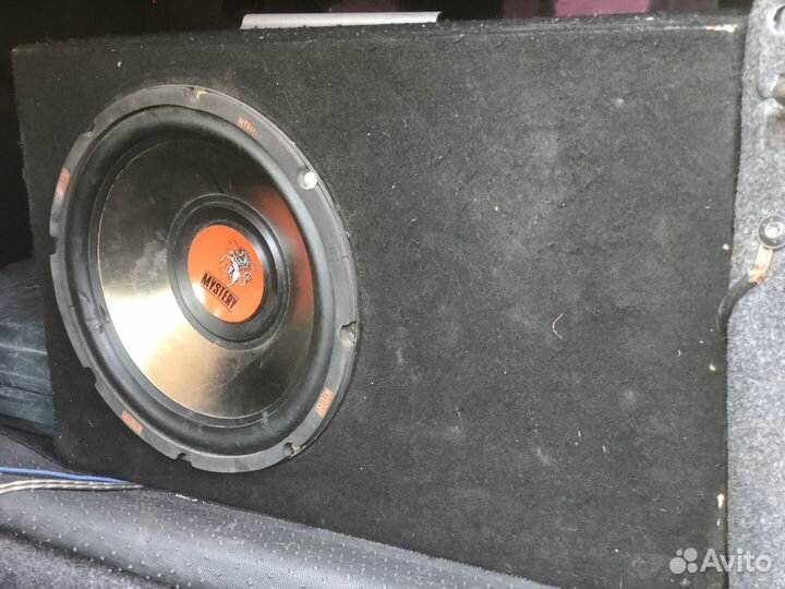 Сабвуфер и усилитель