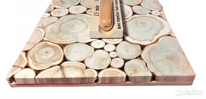 Песочные часы из спилов можжевельника