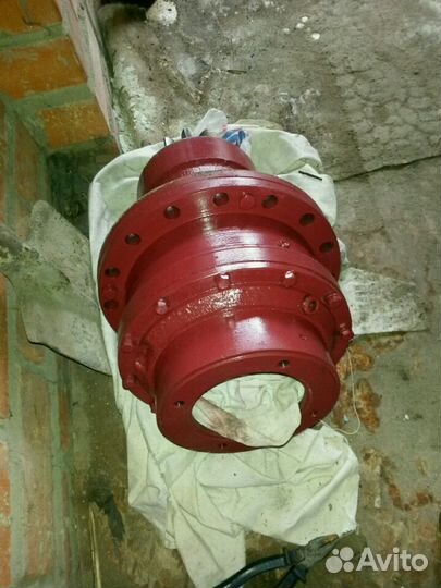 Механизм поворота (редуктор) ек-14 (эов-3521)