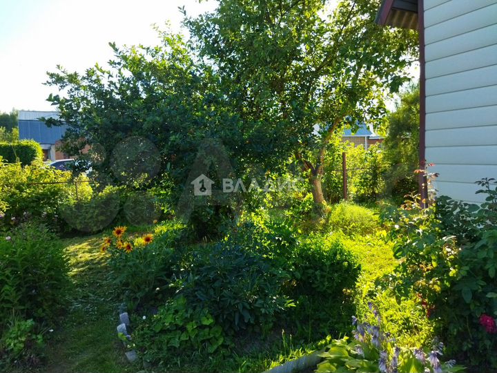 Дом 65 м² на участке 12 сот.