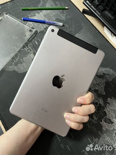 iPad mini 4