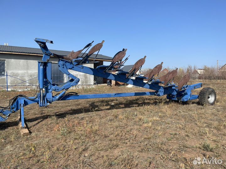 Плуг Агромашхолдинг ппо 6+3, 2015