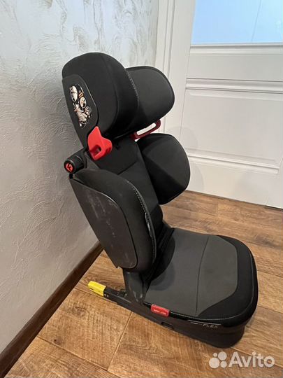 Автокресло Peg Perego от 15 до 36 кг isofix