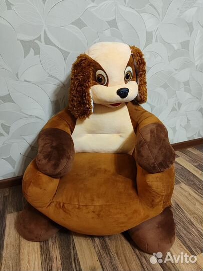 Плюшевое детское кресло