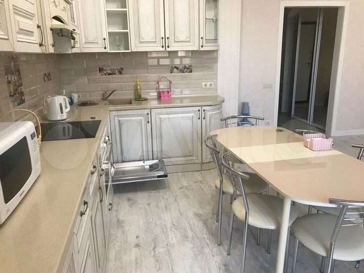 2-к. квартира, 58 м², 9/24 эт.