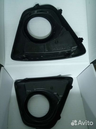 Накладка противотуманной фары Мазда сх-5