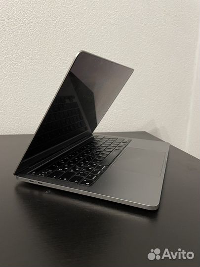 MacBook Pro 13 M1 2021 TouchBar 16/512gb Ростест