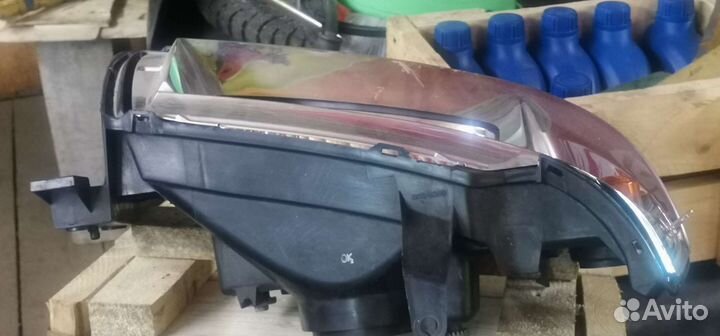 Фары mazda bongo