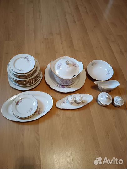 Сервиз столовый сирень Дулёво