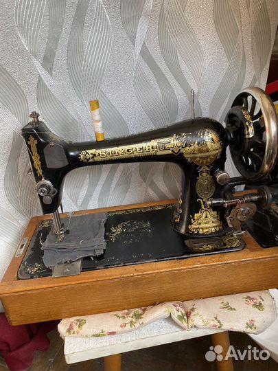 Швейная машина зингер ручная