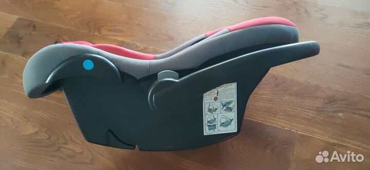 Детское автомобильное кресло