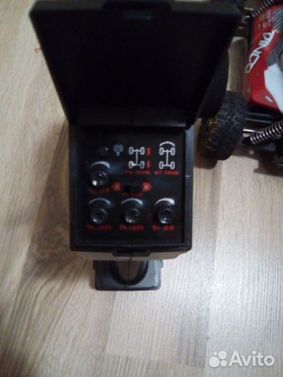 Радиоуправляемая модель Ремо Хобби Динго