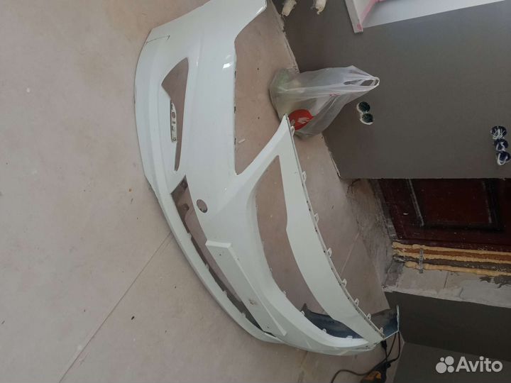 Продам бампер на solaris передний