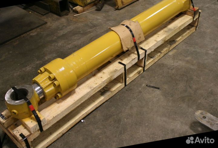 Гидравлический цилиндр рукояти Hitachi zx500-3