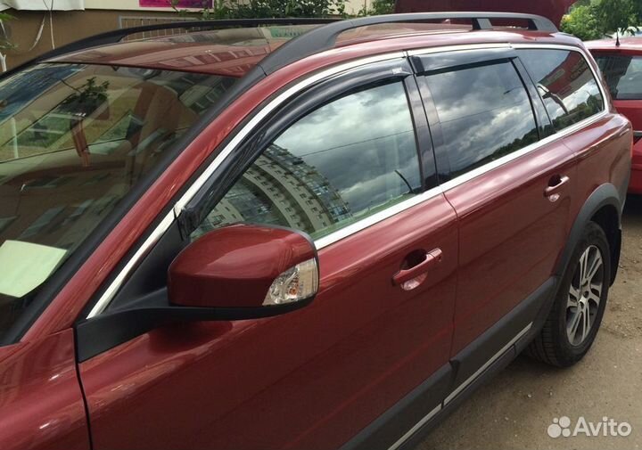 Дефлекторы окон с молдингом из нержавейки