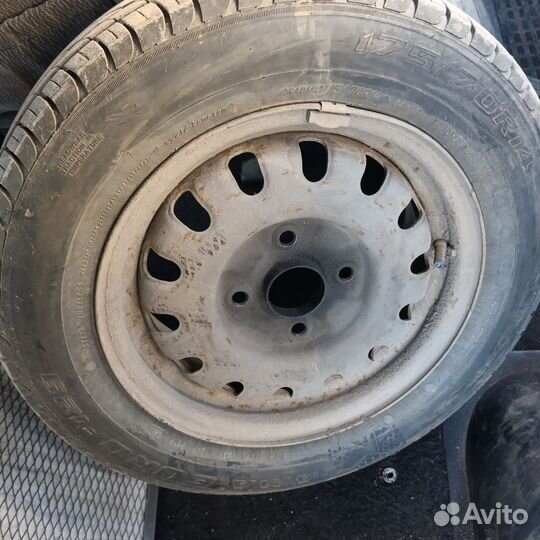 Accelera 651 175/70 R14