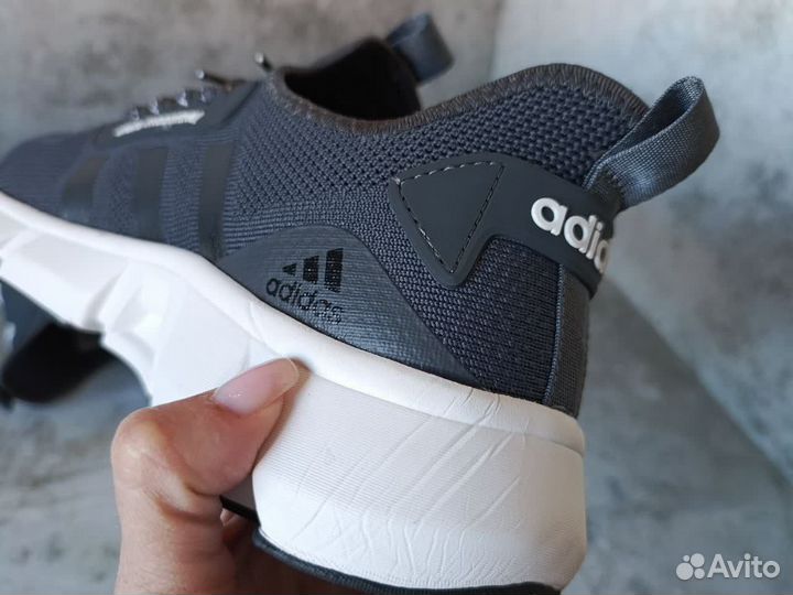 Кроссовки мужские adidas