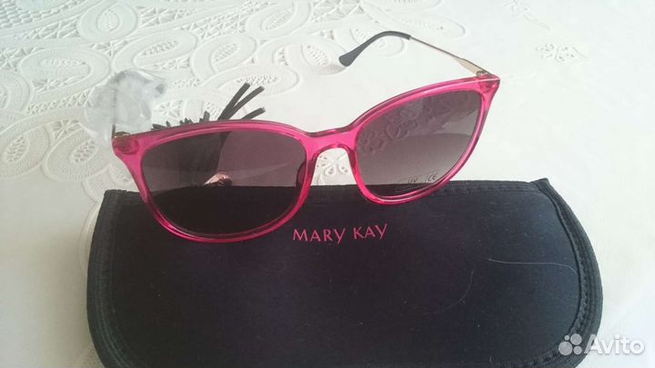 Солнцезащитные очки женские