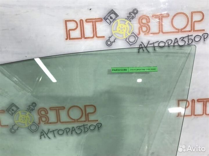 Стекло двери переднее левое Toyota prius ZVW30 20