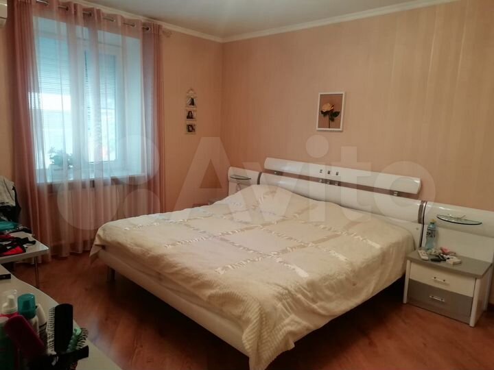 3-к. квартира, 70 м², 2/3 эт.