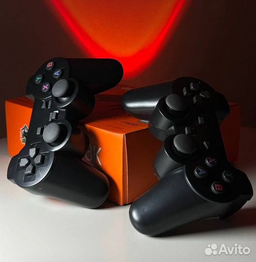 Портативная консоль game BOX 64 GB с android TV